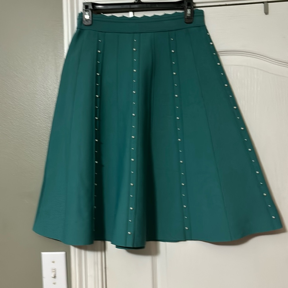 BEAUTIFUL, GORGEOUS, STUNNING Knit Green Skirt!